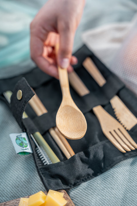 Bamboo cutlery set